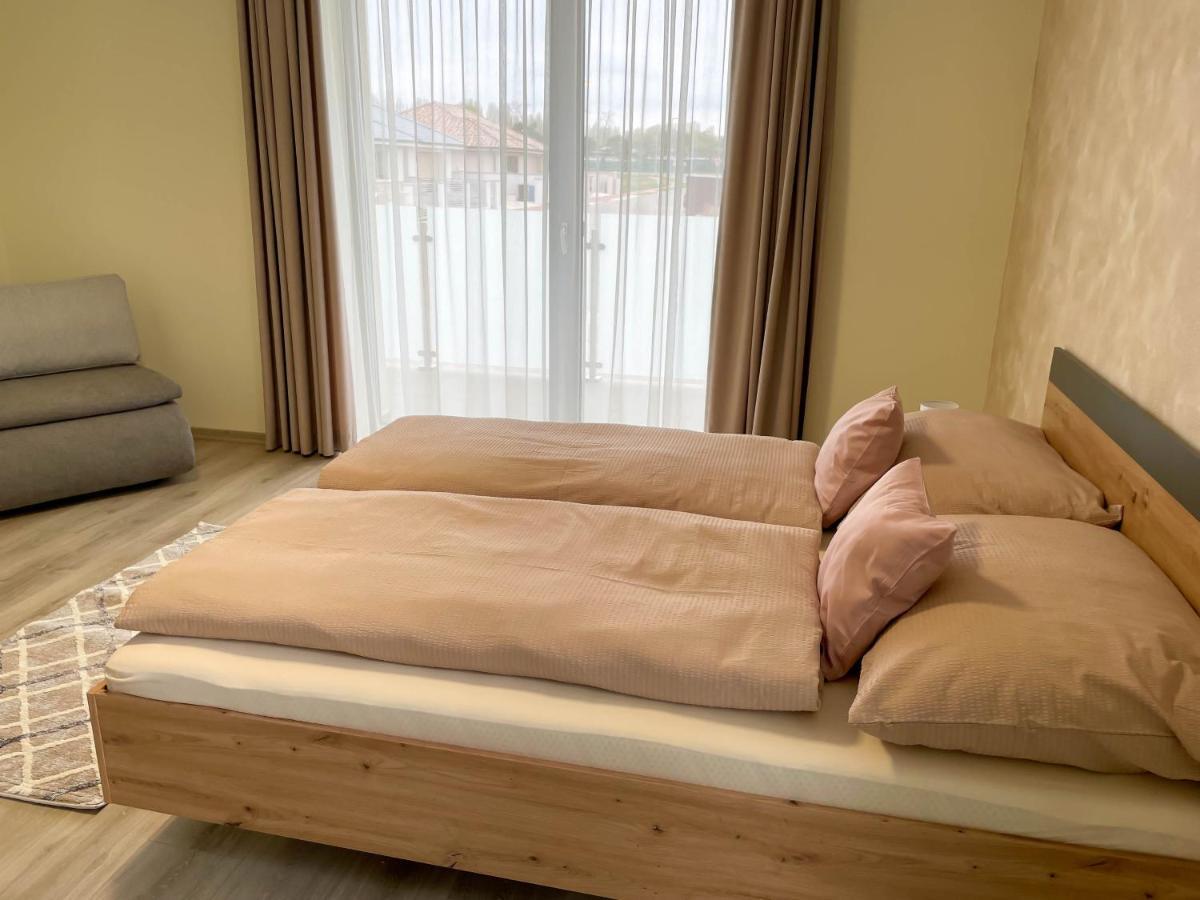 Apartmany Katalin Dunajska Streda Exterior photo
